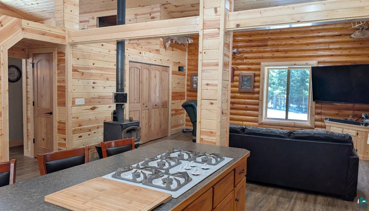 8854 River Road Angora, MN 55703 - Photo 6 of 37