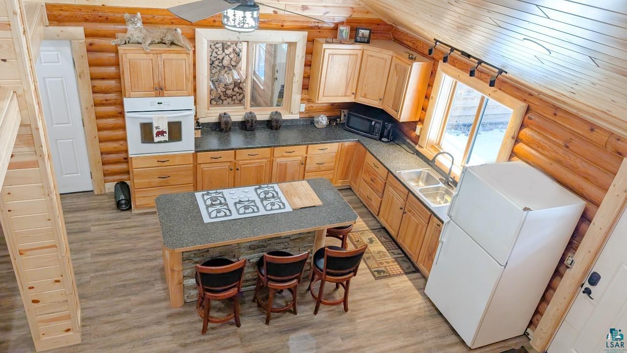 8854 River Road Angora, MN 55703 - Photo 9 of 37