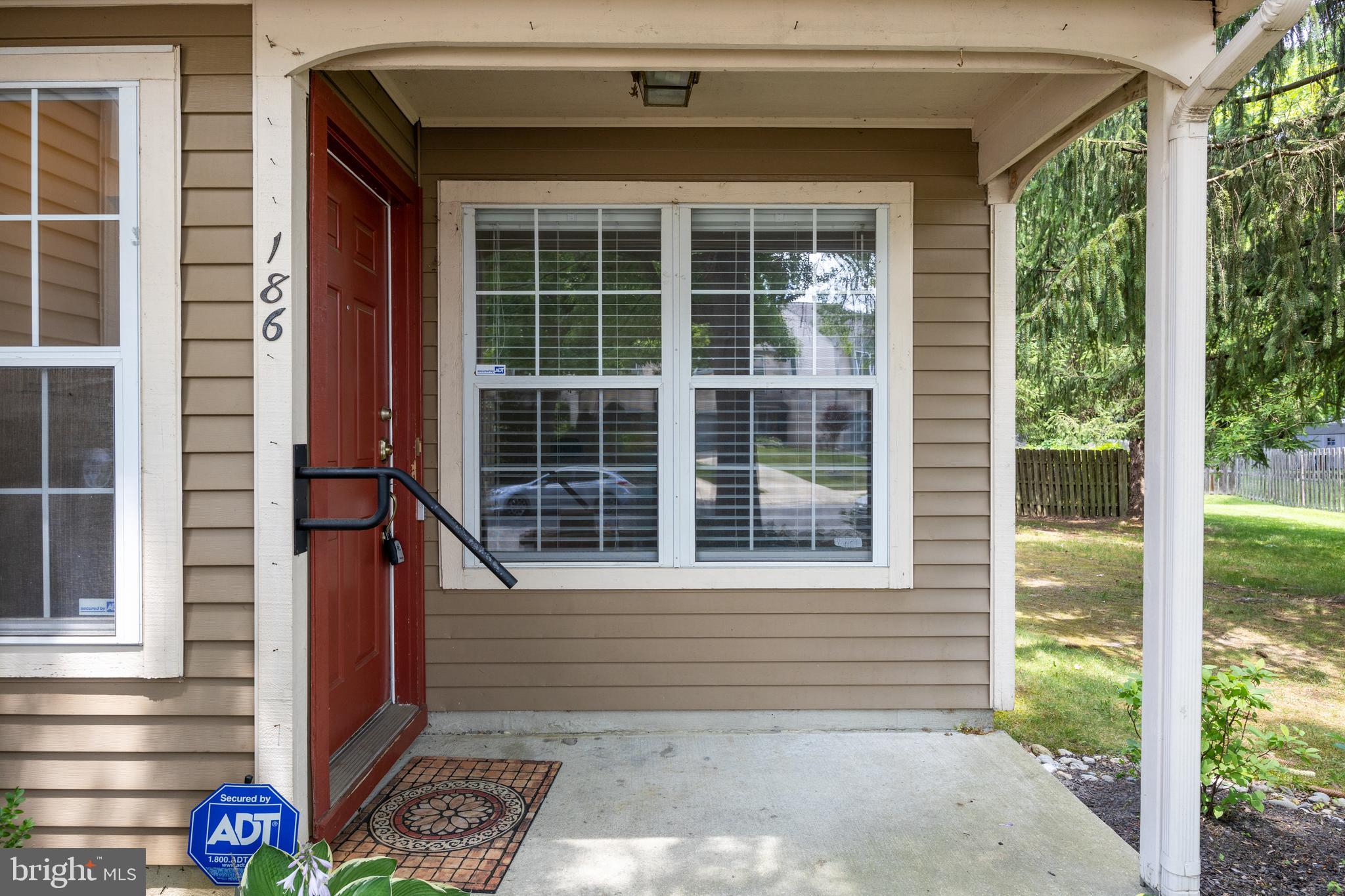 186 Kettlebrook Drive Mount Laurel, NJ 08054 - Photo 4 of 29