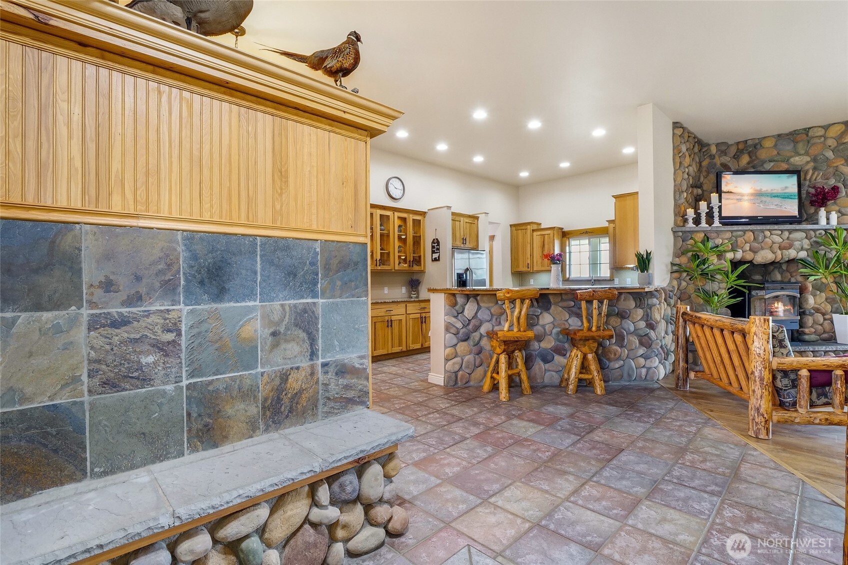 201 Vanderbilt Road Ellensburg, WA 98926 - Photo 16 of 40 a view of a chairs and table in a room