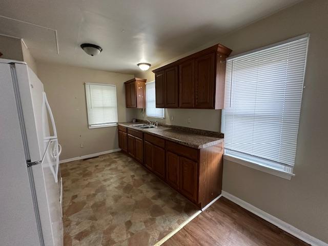 607 10th Avenue Southwest Austin, MN 55912 - Photo 11 of 13