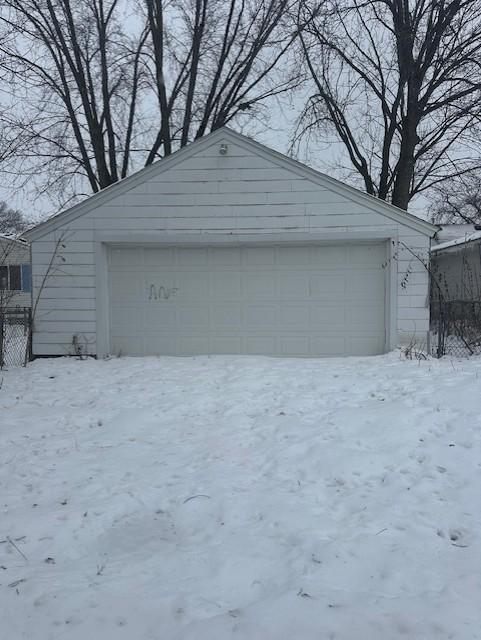 607 10th Avenue Southwest Austin, MN 55912 - Photo 3 of 13