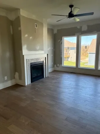 $450,000 | 16256 Giorgia Street, Parkville, MO 64152