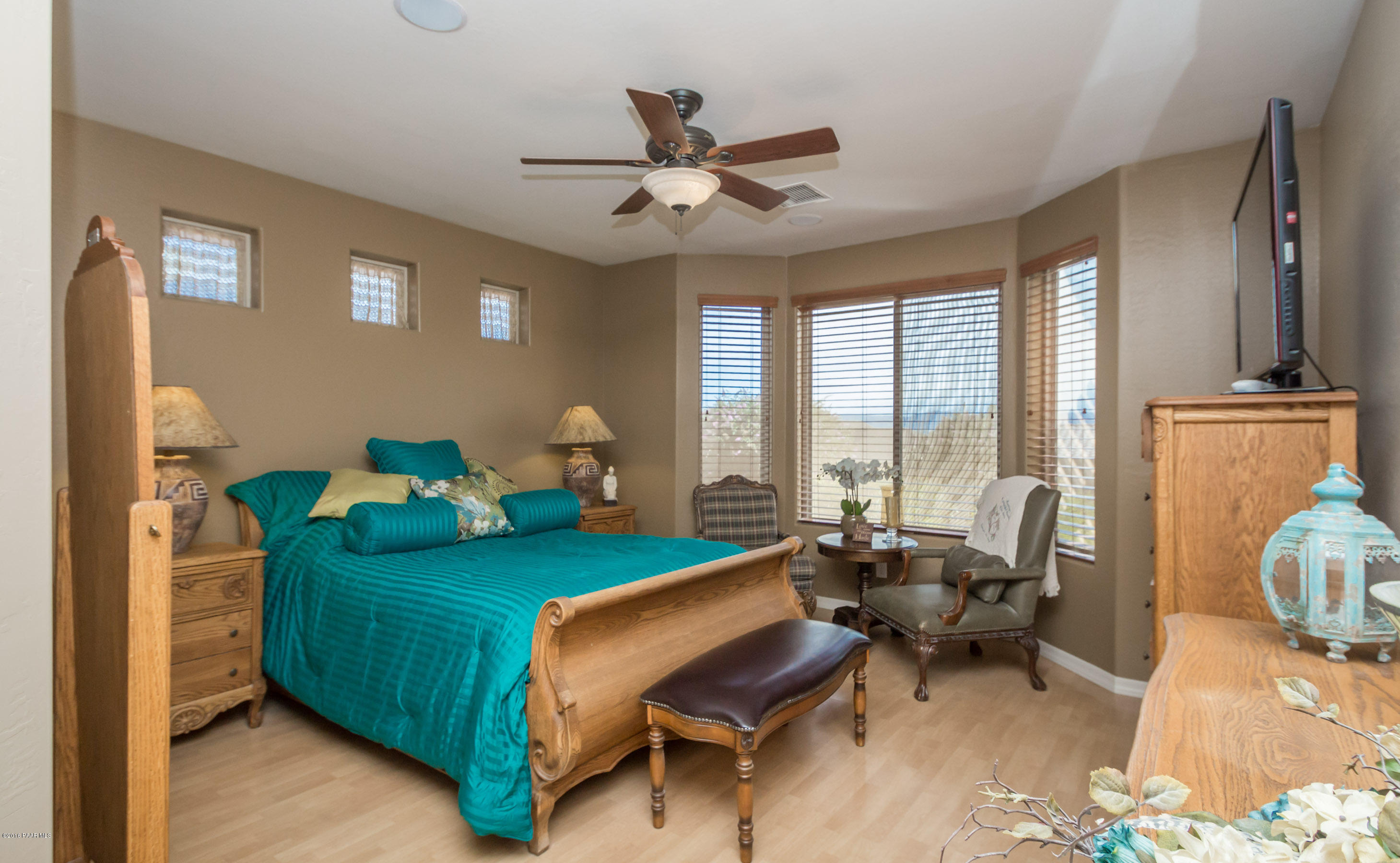 1087 Half Hitch Road, Unit 6 Prescott Valley, AZ 86314 - Photo 9 of 30 Master Suite