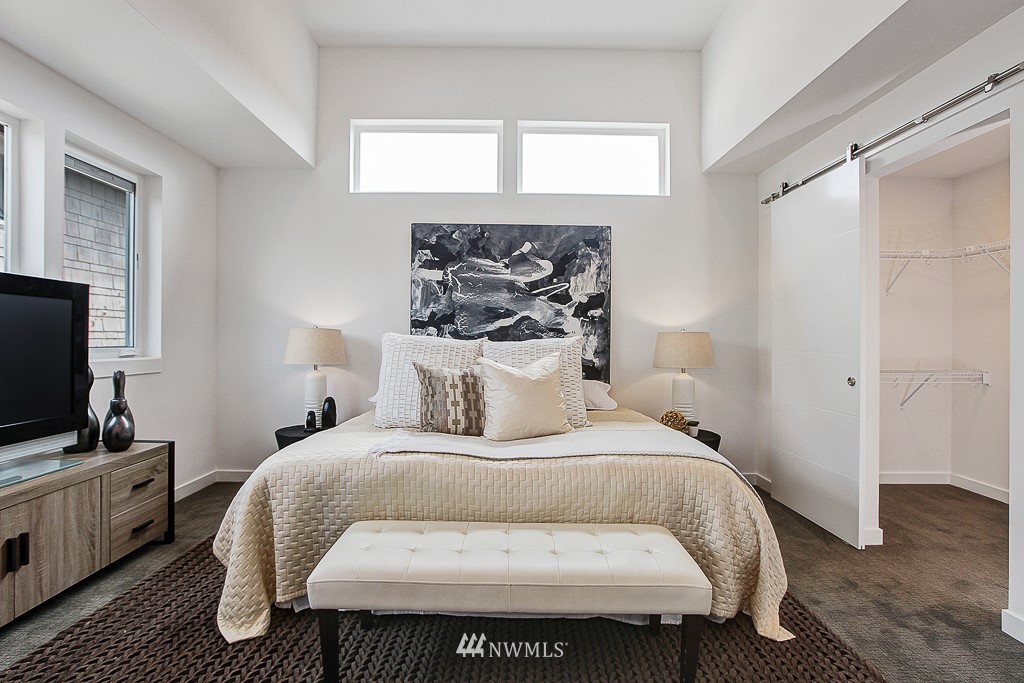710 North 77th Street Seattle, WA 98103 - Photo 13 of 22 Gallery Image 13