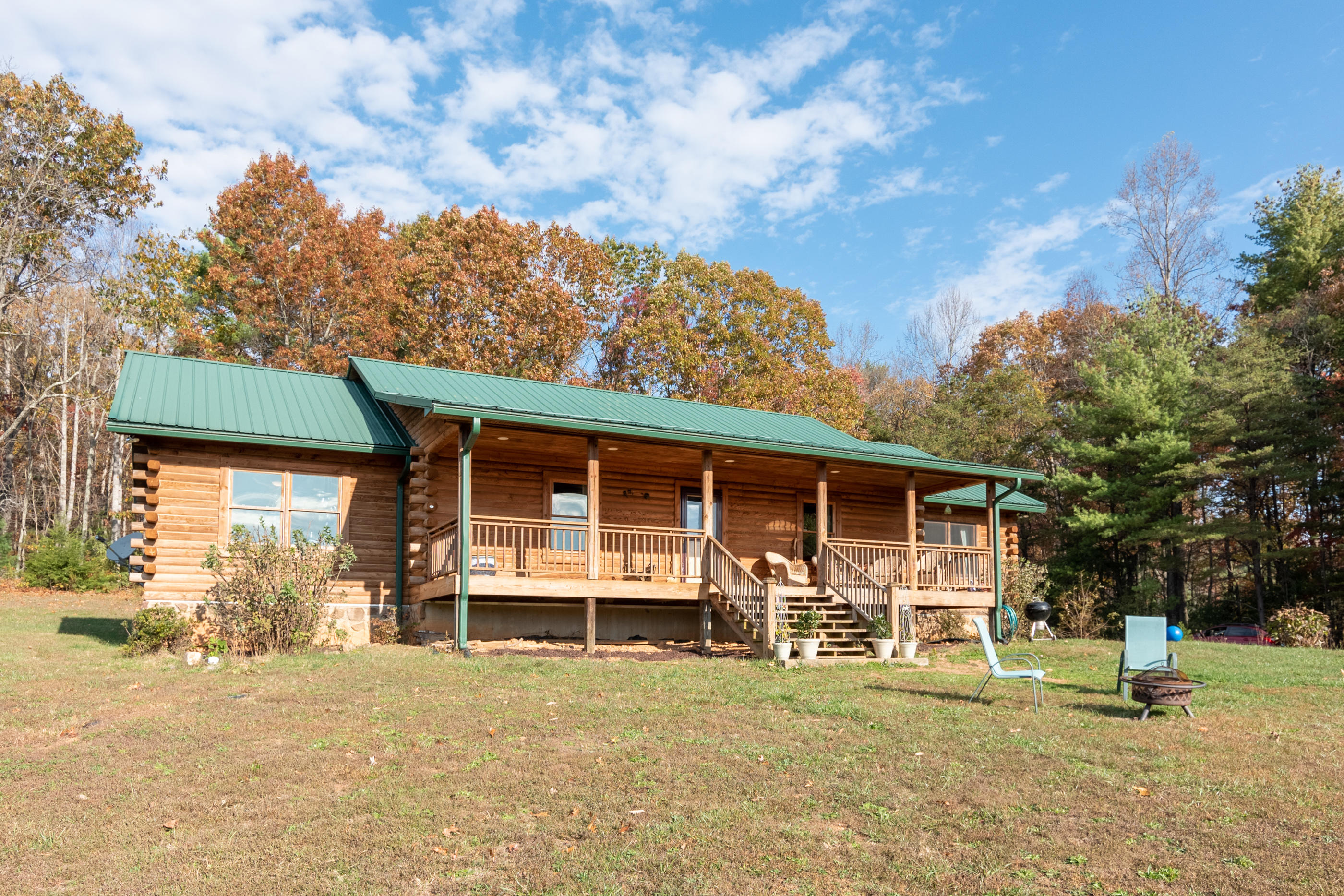 8931 Newport Road Catawba, VA 24070 - Photo 3 of 69 c