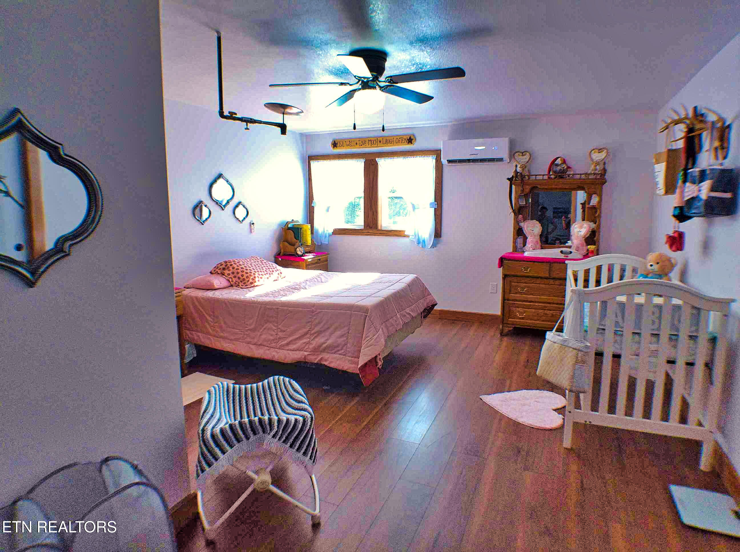 128 Knepp Road Deer Lodge, TN 37726 - Photo 15 of 55 ANMP0116