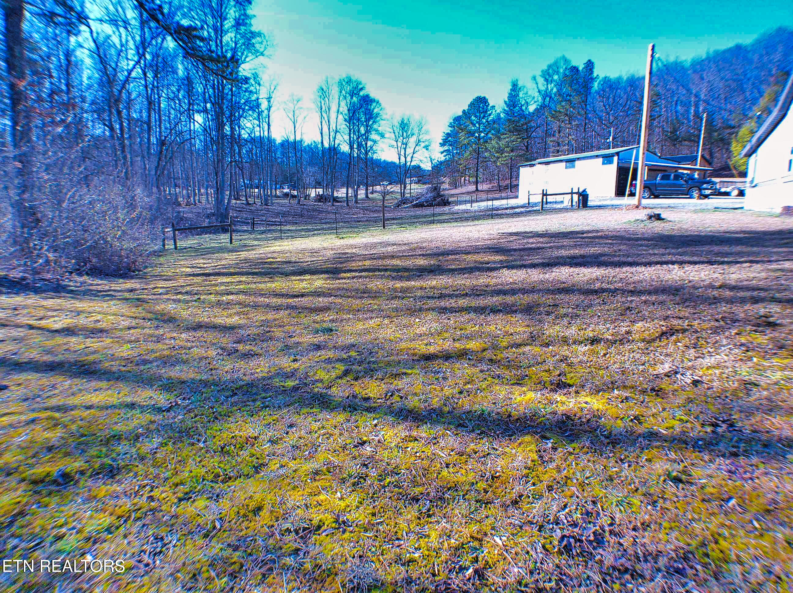 128 Knepp Road Deer Lodge, TN 37726 - Photo 31 of 55 ANMP0137