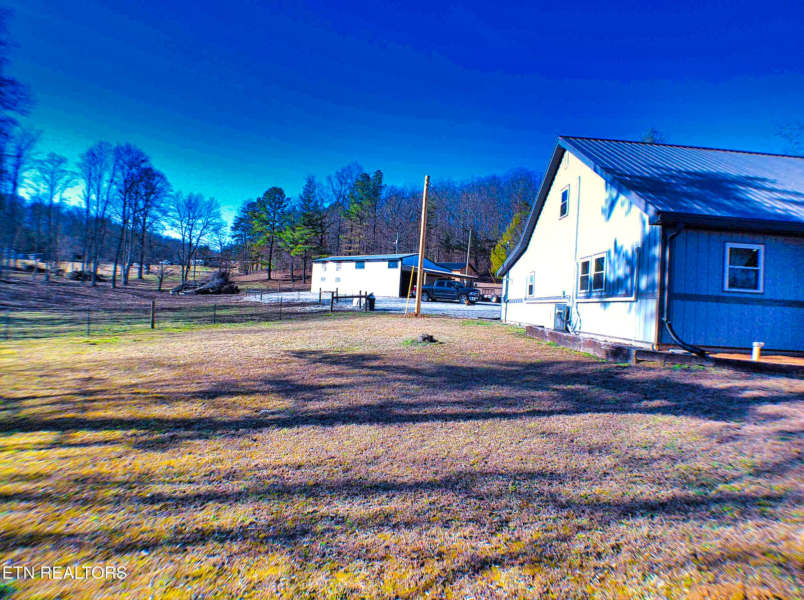 128 Knepp Road Deer Lodge, TN 37726 - Photo 36 of 55 ANMP0143