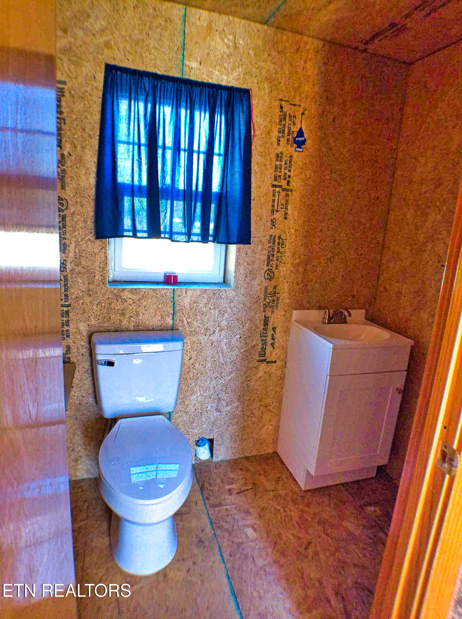 128 Knepp Road Deer Lodge, TN 37726 - Photo 55 of 55 ANMP0160