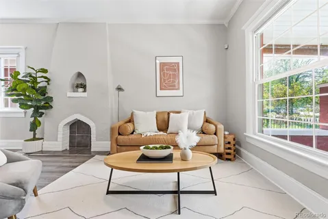 $640,000 | 3324 Franklin Street, Denver, CO 80205
