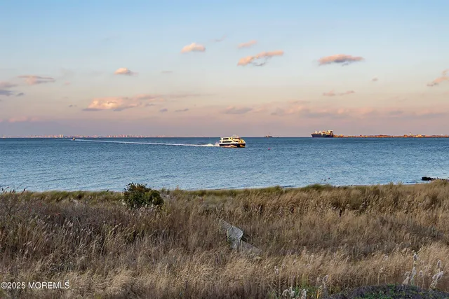 $872,000 | 11 Cheerful Place, Highlands, NJ 07732