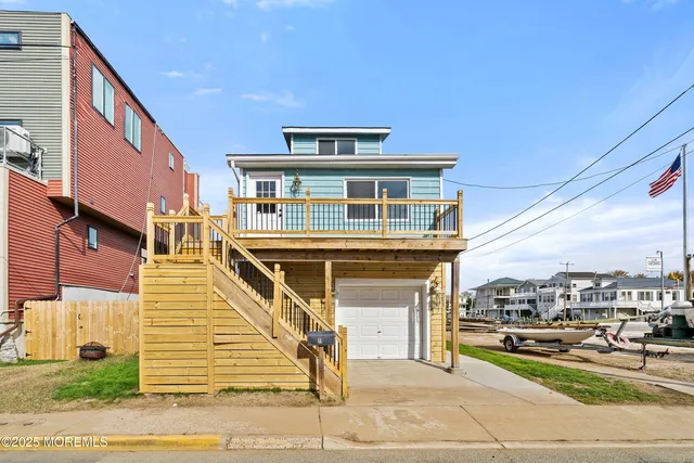 $872,000 | 11 Cheerful Place, Highlands, NJ 07732