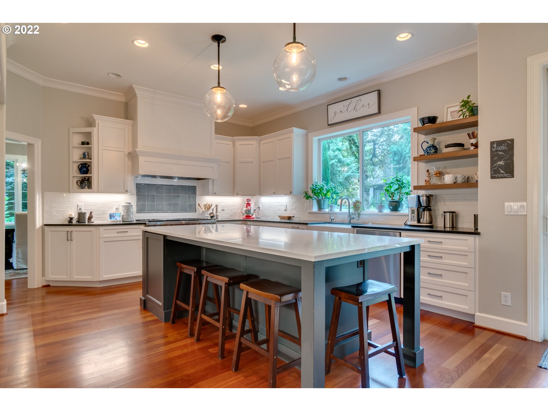3940 Canal Road Lake Oswego, OR 97034 - Photo 12 of 31 Gallery Image 12