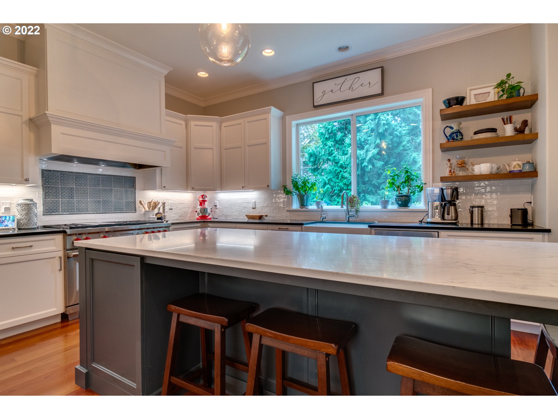 3940 Canal Road Lake Oswego, OR 97034 - Photo 13 of 31 Gallery Image 13