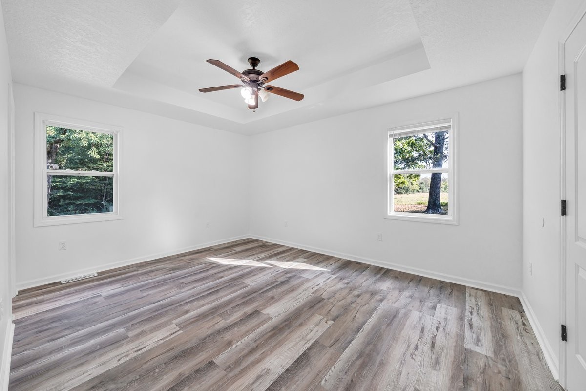 145 Michelle Lane Winchester, TN 37398 - Photo 15 of 26