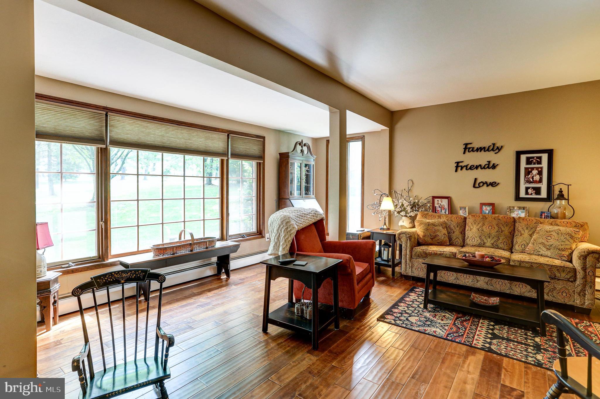 126 Cedar Hill Road Chalfont, PA 18914 - Photo 5 of 64 Living room