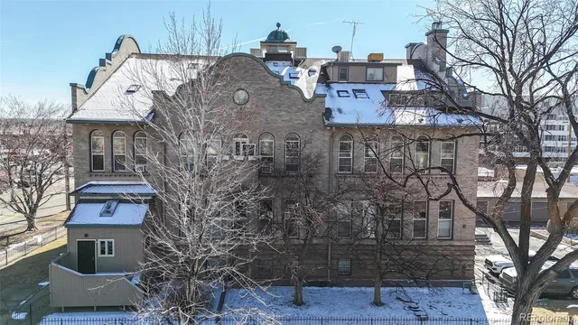 a building view with a outdoor space