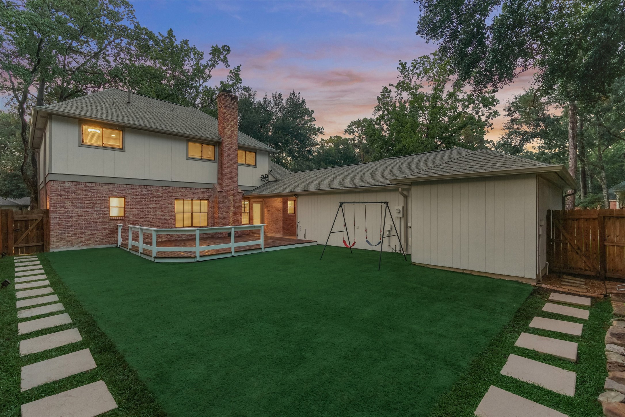 9 Southfork Pines Court Spring, TX 77381 - Photo 23 of 29 Gallery Image 23
