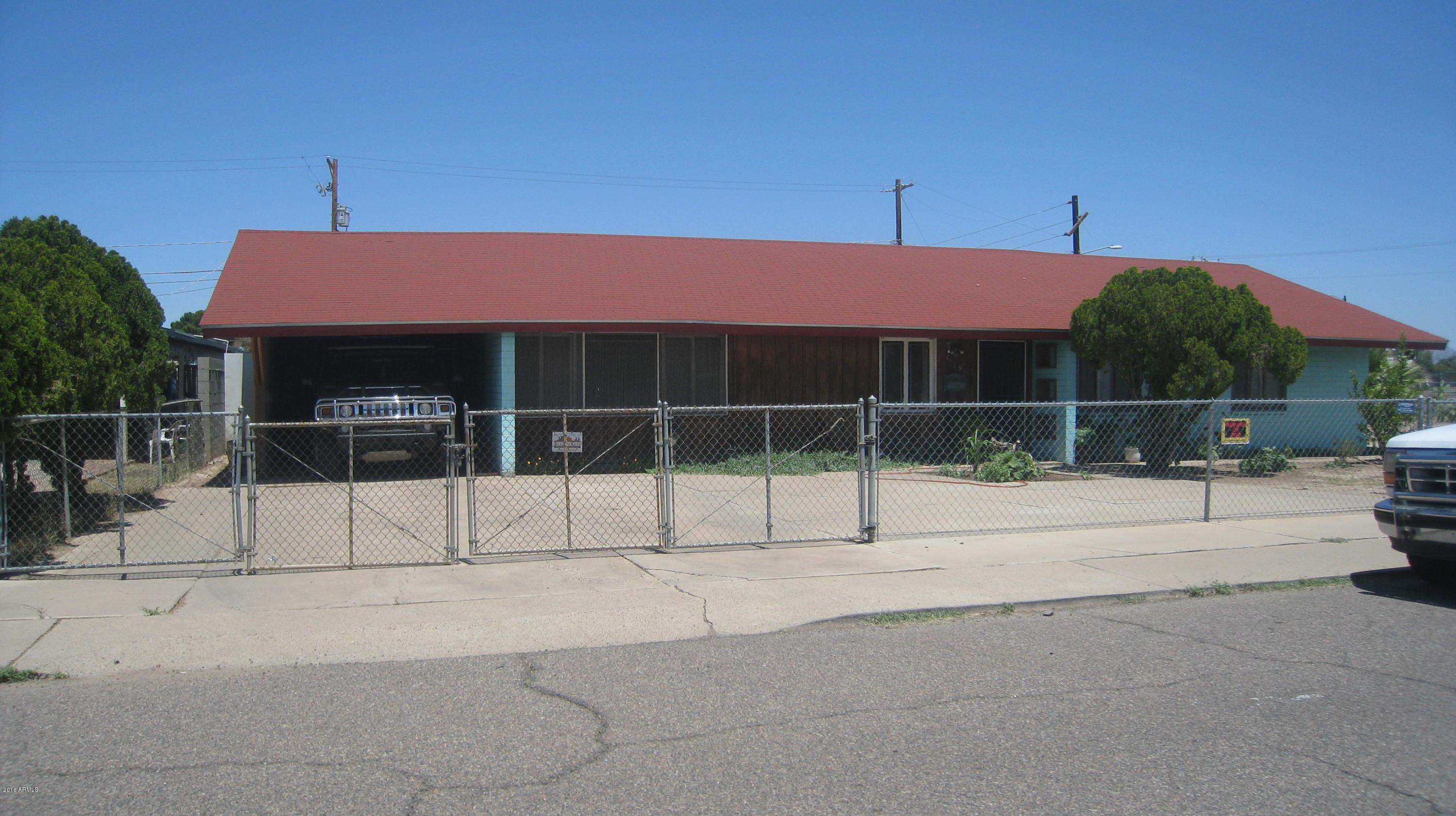 3502 W Almeria Rd 009