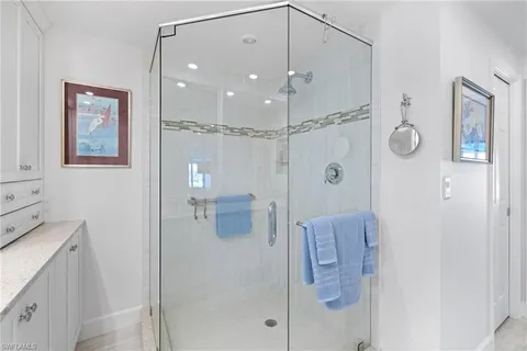 $970,000 | 255 Park Shore Drive, Unit 3341, Naples, FL 34103