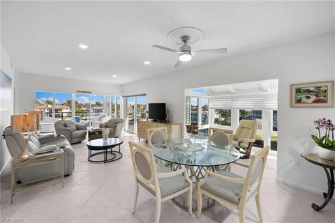 $970,000 | 255 Park Shore Drive, Unit 3341, Naples, FL 34103