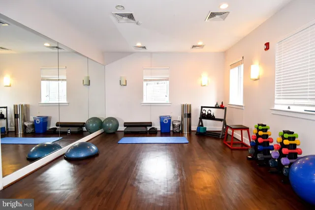 $2,800 | 4167 South Four Mile Run Drive, Unit 103, Arlington, VA 22204