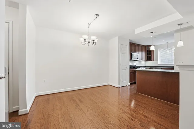 $2,800 | 4167 South Four Mile Run Drive, Unit 103, Arlington, VA 22204