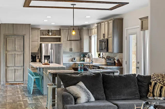 $445,000 | 159 Porter Creek Road, Horseshoe Bend, ID 83629