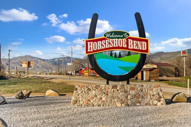 $445,000 | 159 Porter Creek Road, Horseshoe Bend, ID 83629