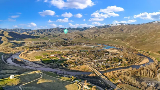 $445,000 | 159 Porter Creek Road, Horseshoe Bend, ID 83629