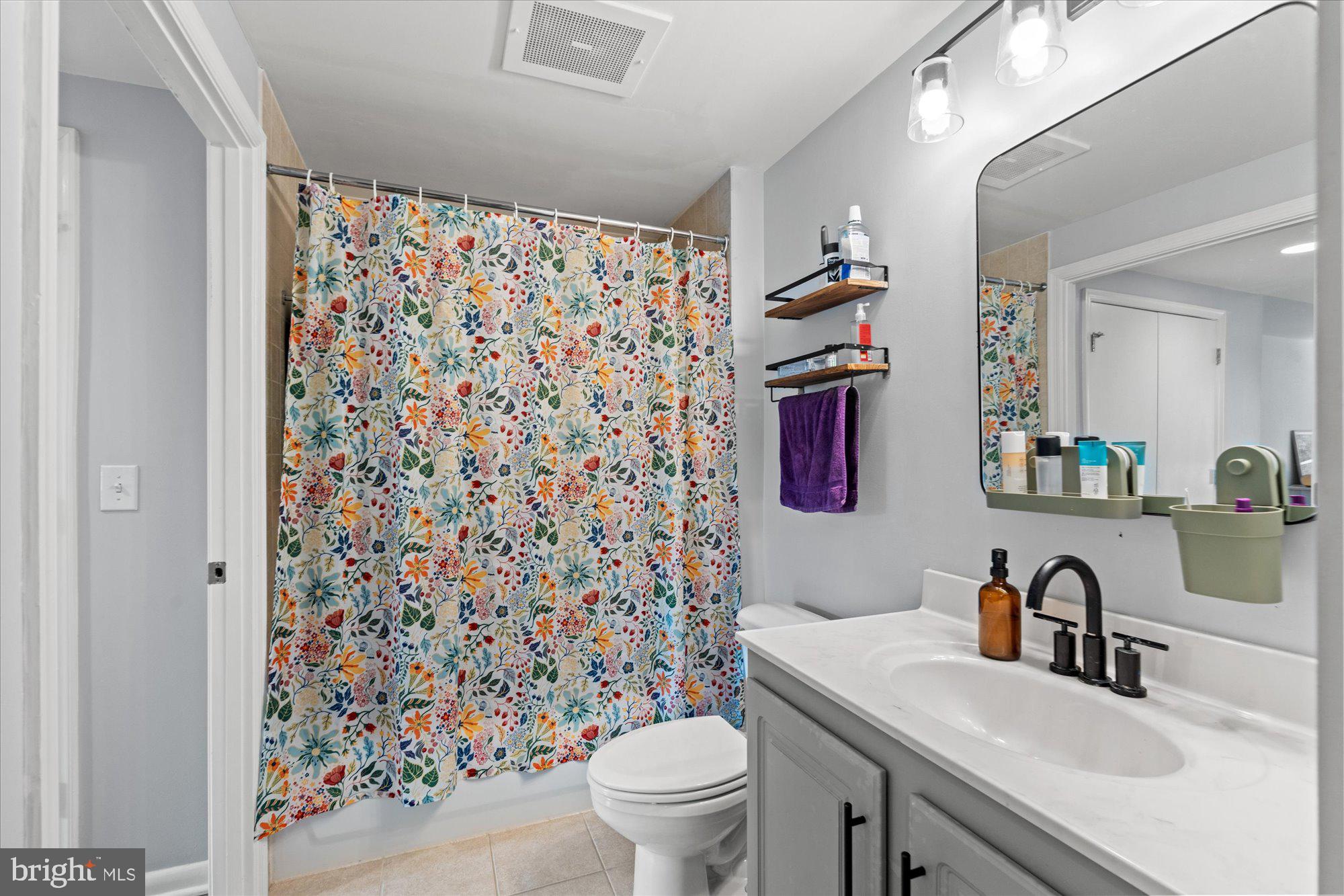 355 I Street Southwest, Unit 217 Washington, DC 20024 - Photo 11 of 25