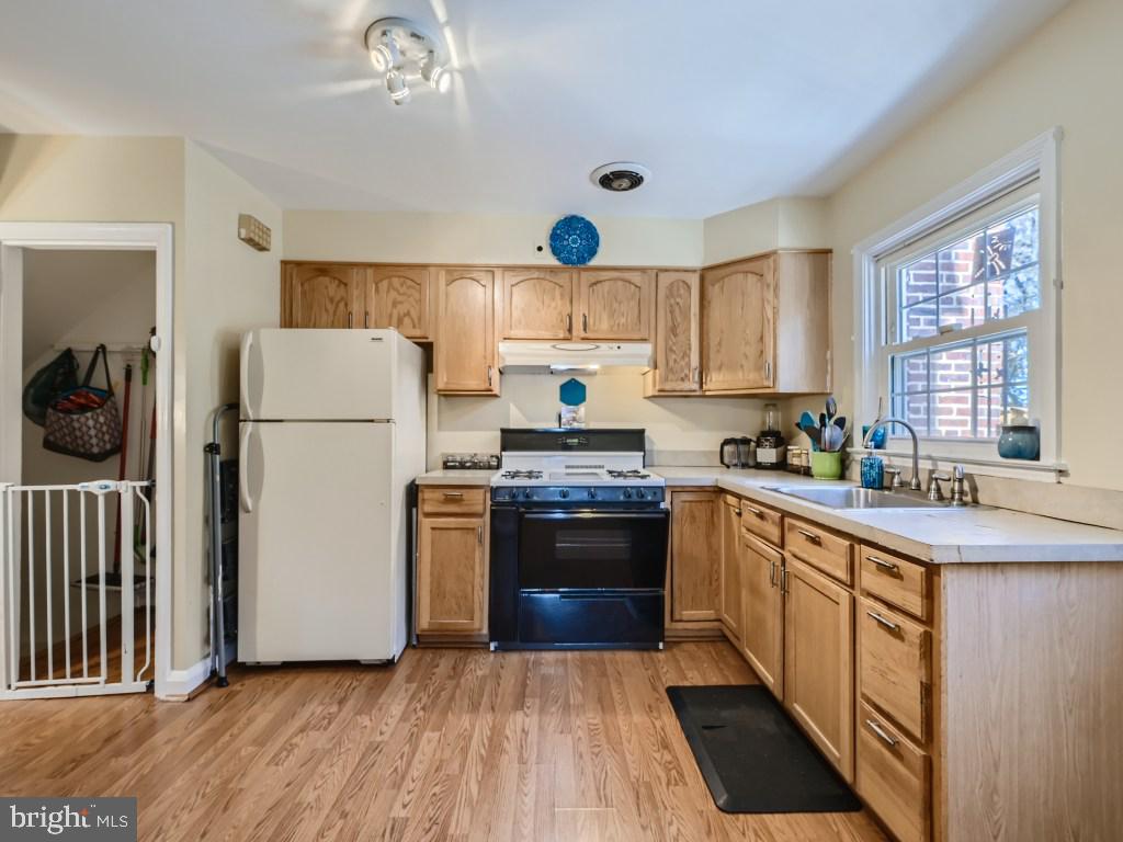 8129 Clyde Bank Road Towson, MD 21286 - Photo 14 of 32 Gallery Image 14