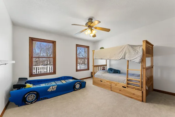 $490,000 | 2929 Emerald Drive, Davenport, IA 52804