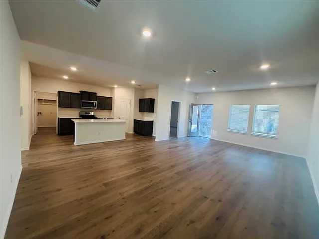 $2,595 | 3917 Jasper Lane, Celina, TX 75009