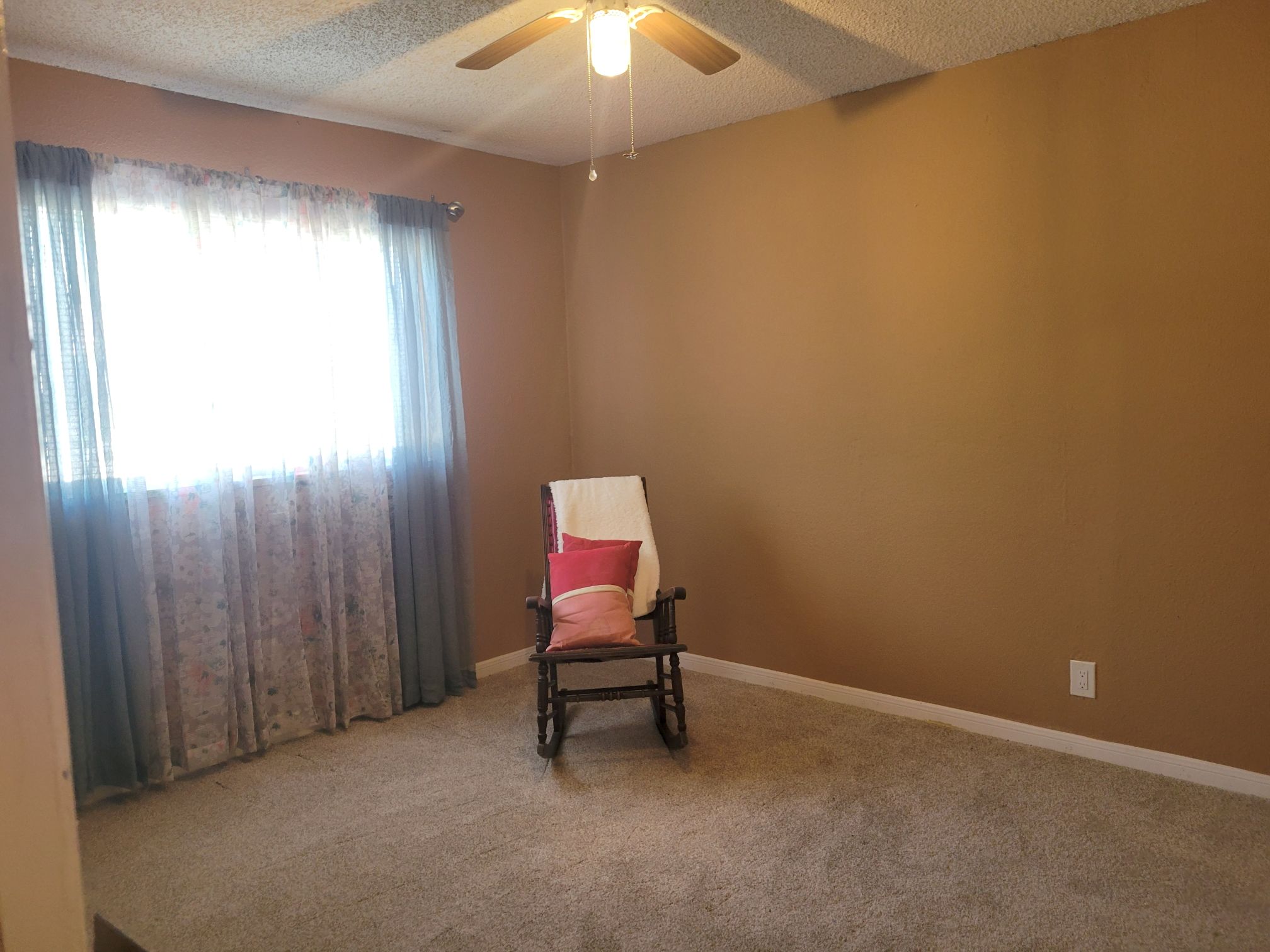 902 South Riviera Circle Cedar Park, TX 78613 - Photo 16 of 22 Bedroom 2