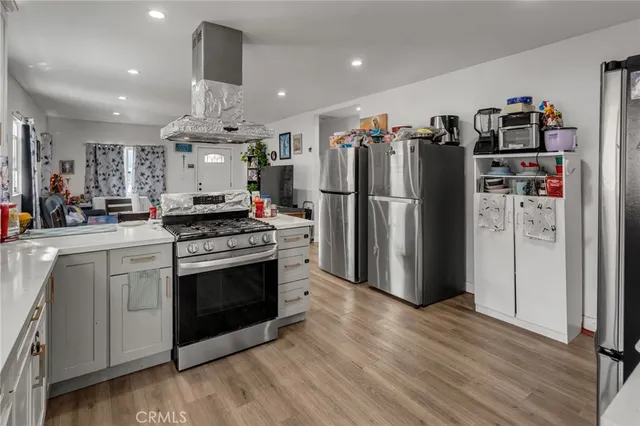 $649,800 | 827 East 97th Street, Los Angeles, CA 90002