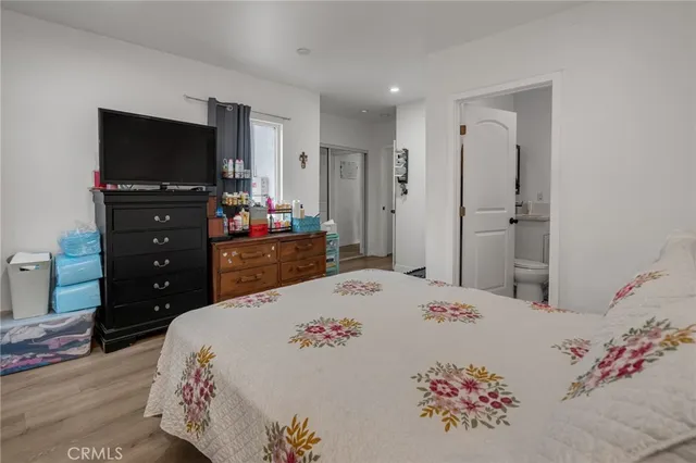 $649,800 | 827 East 97th Street, Los Angeles, CA 90002