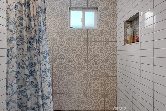 $649,800 | 827 East 97th Street, Los Angeles, CA 90002