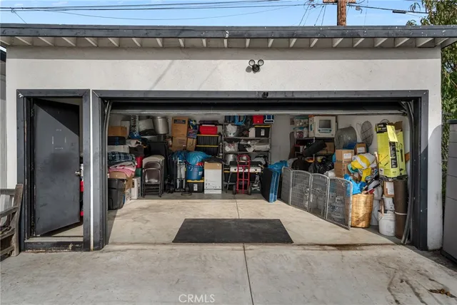 $649,800 | 827 East 97th Street, Los Angeles, CA 90002