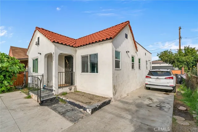 $649,800 | 827 East 97th Street, Los Angeles, CA 90002