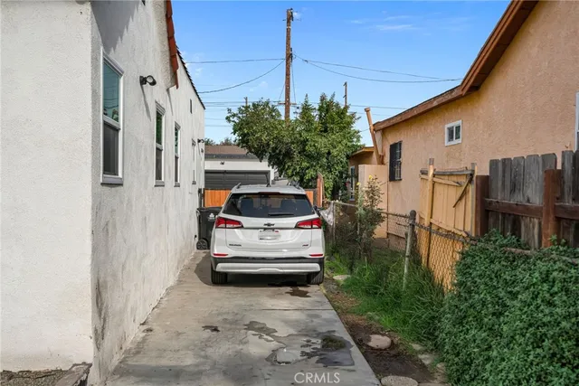 $649,800 | 827 East 97th Street, Los Angeles, CA 90002