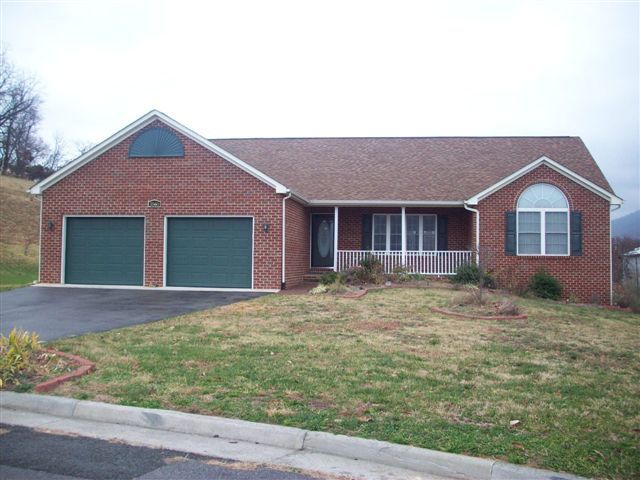 3560 Pinnacle Ridge Road Northeast Roanoke, VA 24012 - Photo 1 of 9 Main