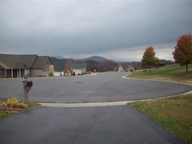 3560 Pinnacle Ridge Road Northeast Roanoke, VA 24012 - Photo 7 of 9 Front Views