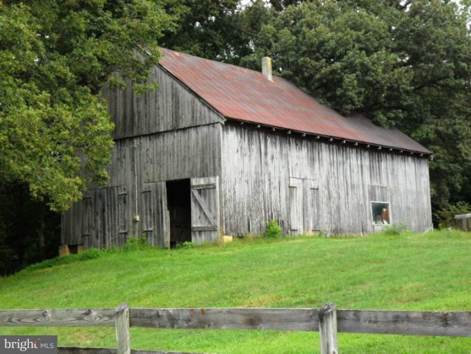 9685 Howes Road Dunkirk, MD 20754 - Photo 29 of 30 Barn