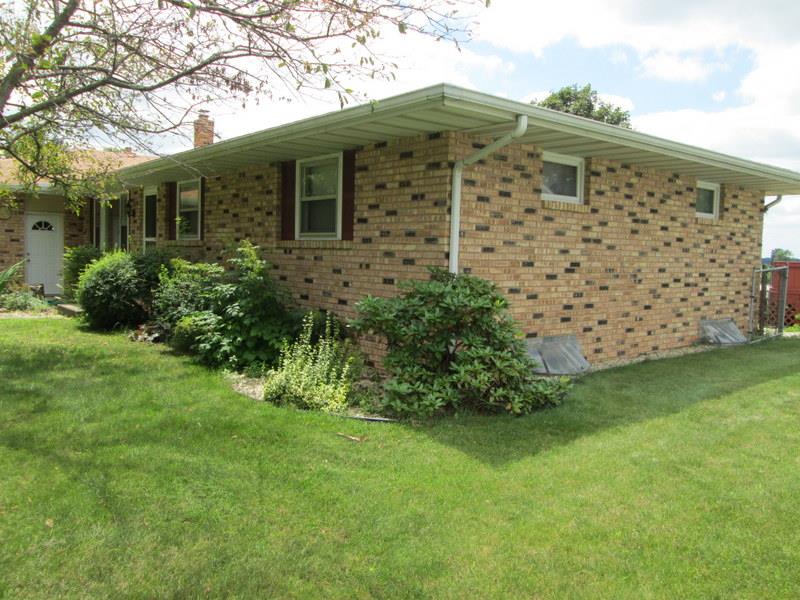 2801 Fir Road Bremen, IN 46506 - Photo 2 of 23