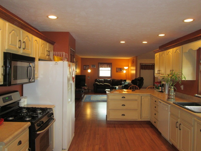 2801 Fir Road Bremen, IN 46506 - Photo 11 of 23