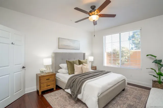 $879,000 | 12376 Carmel Country Road, Unit J107, San Diego, CA 92130