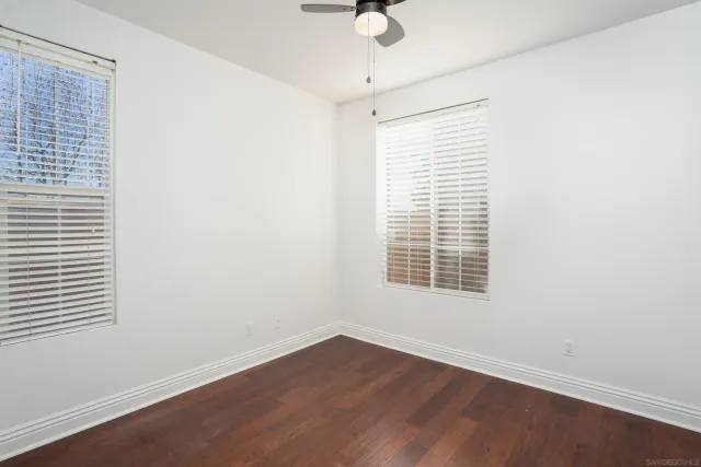 $879,000 | 12376 Carmel Country Road, Unit J107, San Diego, CA 92130