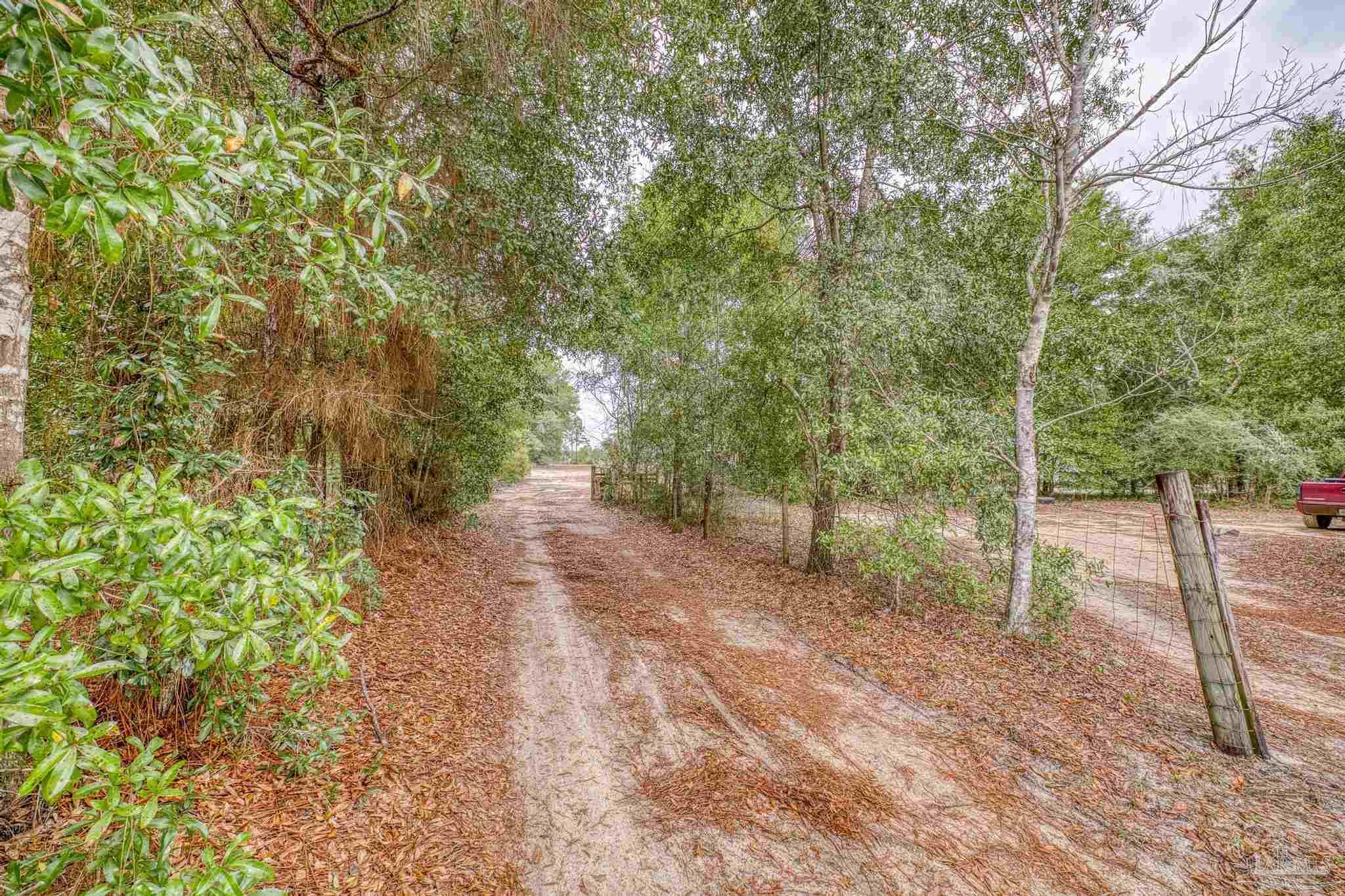 10246 Nichols Lake Road Milton, FL 32583 - Photo 2 of 39